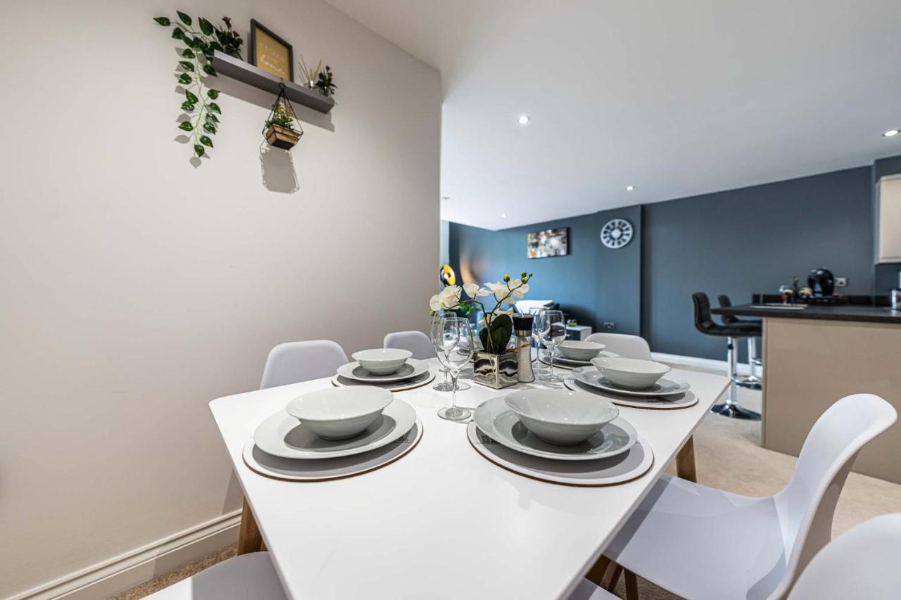 Grade 2 Listed Converted Church, Within 750Yrds To Southsea Beach Portsmouth Eksteriør bilde