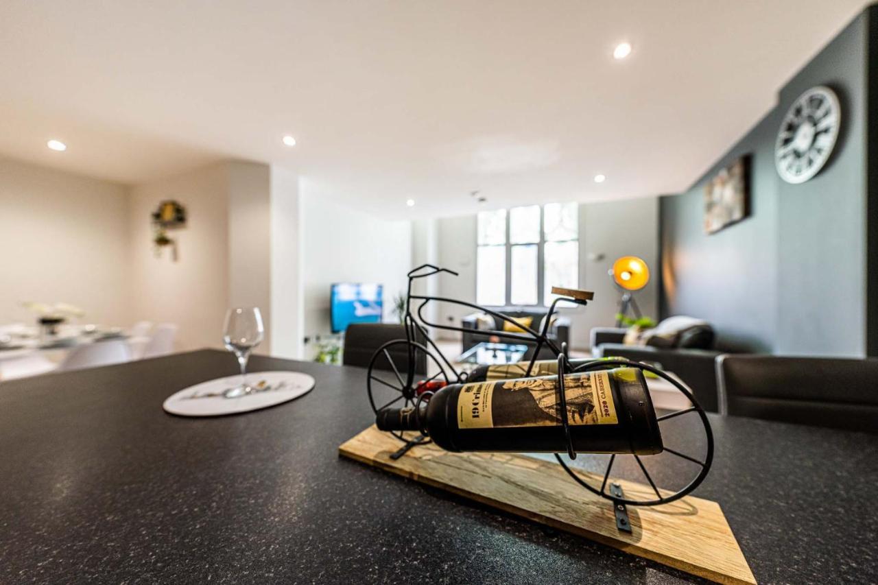 Grade 2 Listed Converted Church, Within 750Yrds To Southsea Beach Portsmouth Eksteriør bilde
